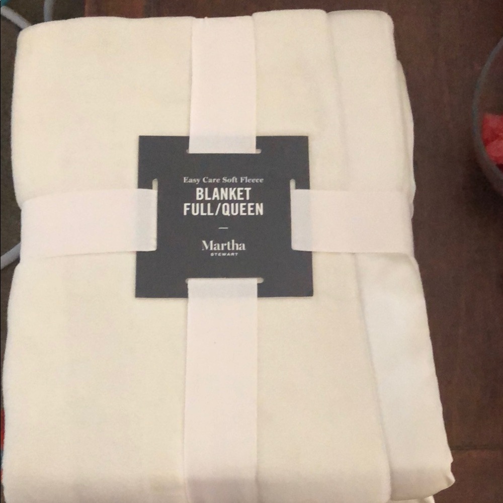 Martha Stewart Ivory Fleece Blanket - Full/Queen